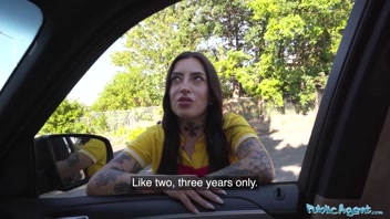 Public Agent - I fucked a Pizza delivery girl in restaurant toilets