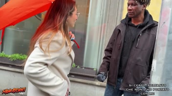 ITALIAN WELCOME - I GET FUCKED BY A 24 CM BLACK COCK