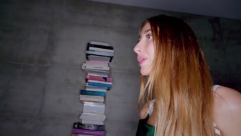 The First Time Lily Phillips Tries 6 Huge BBCs at Once, Taking Them in Her Ass Nonstop