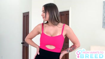 Sexy Cougar Desiree Dulce Tells Daughter's BF, "BREED ME. NOW." S5:E6