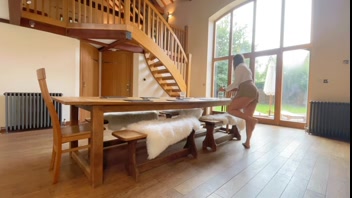 MILF housewife gets fucked by the window cleaner