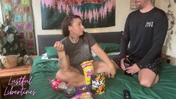 Finally out of the friend zone - Accidental Creampie of MILF friend