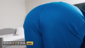 BRAZZERS - Horny Nurse Dee Williams Drains Mighty Dee’s Balls Under His GF's Nose