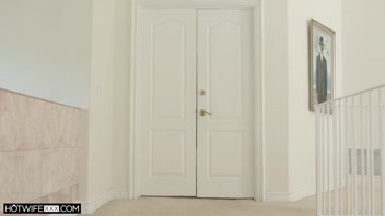 HOTWIFEXXX - "Hubby Loans Out My Latina Pussy to Black Men" (Destiny Cruz)