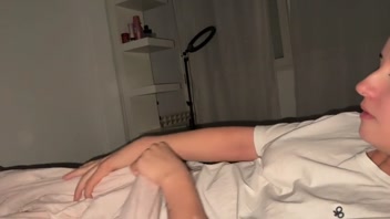 I'M DOING MY FRIEND'S BIG ASS SISTER A FAVOR