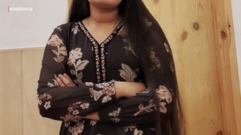 My big stepsister was angry, we shared single bed, full Hindi Audio