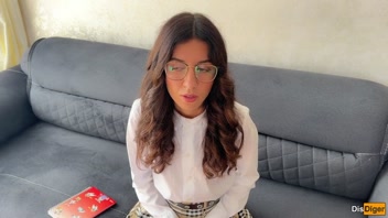 Girl can't Pronounce Some Letters and Turns to a Professional Speech Therapist who Fucks Her