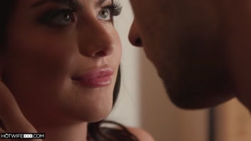 HotWifeXXX - Super Hot Shared Wife Gets Fucked Hard (Gal Ritchie)